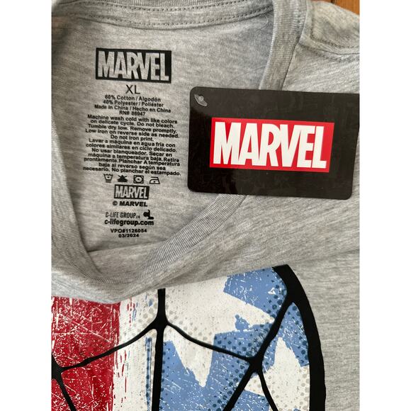 Marvel Merch Spider Man Tee - Men's Size XL - NWT - Picture 5 of 5